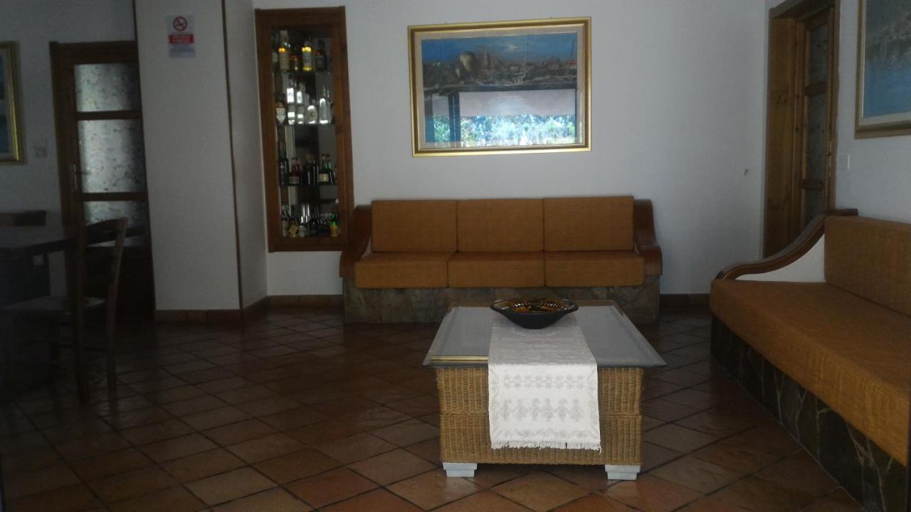 Villa Canu Alghero Buitenkant foto